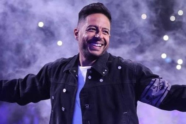الفنان محمد حماقى